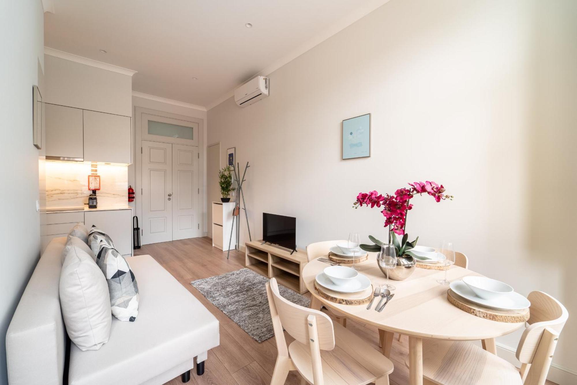 Escadaria 21 Apartment By House And People Braga Esterno foto