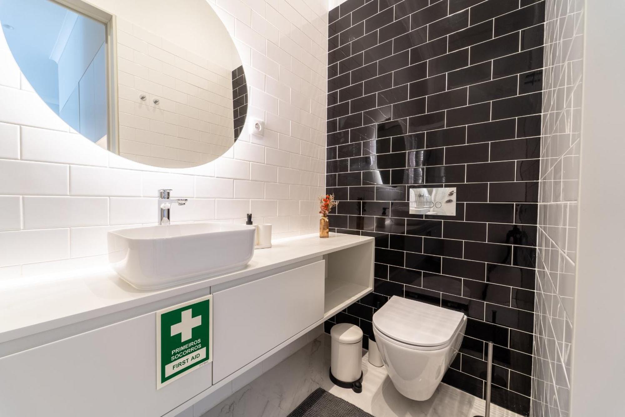 Escadaria 21 Apartment By House And People Braga Esterno foto