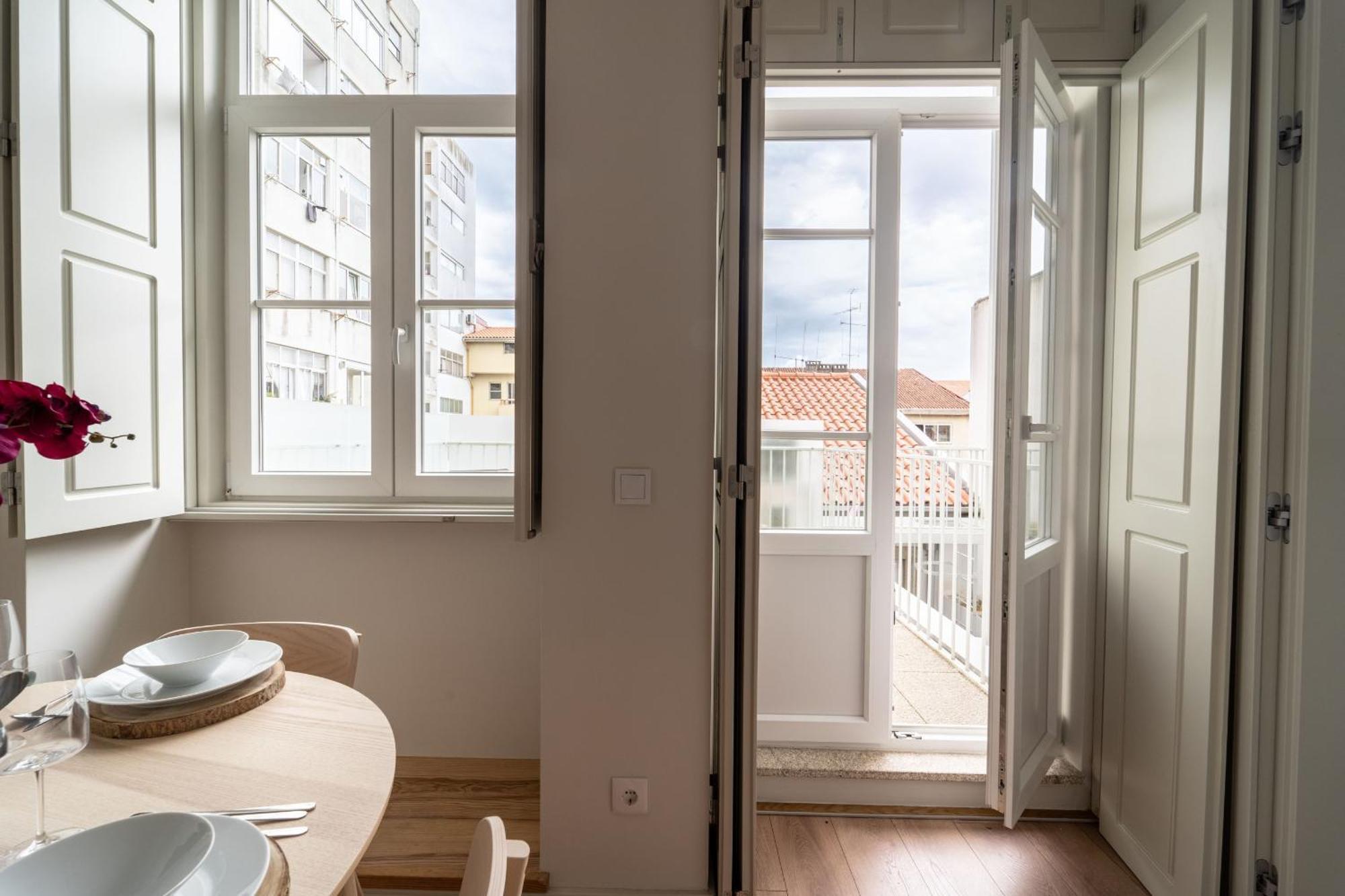 Escadaria 21 Apartment By House And People Braga Esterno foto
